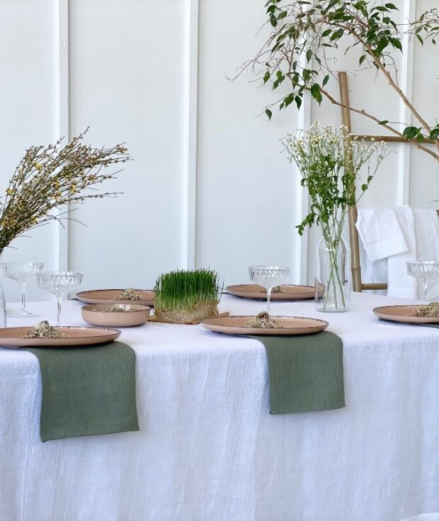 Easter Table Setting With Linen